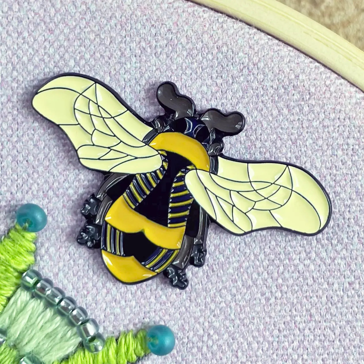 Needle Minder - Mind(er) the Pollinators by Kate Wyatt