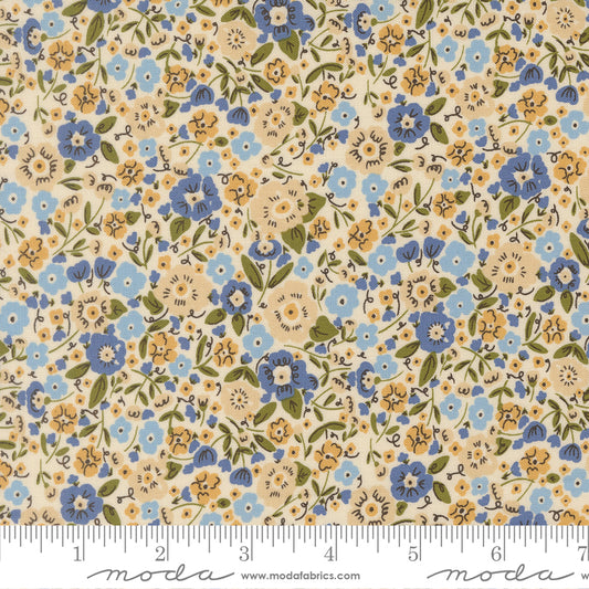 The Henhouse - Calico Small Floral in Cloud - Gingiber
