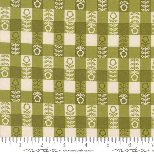 The Henhouse - Flower Plaid Gingham in Grass - Gingiber