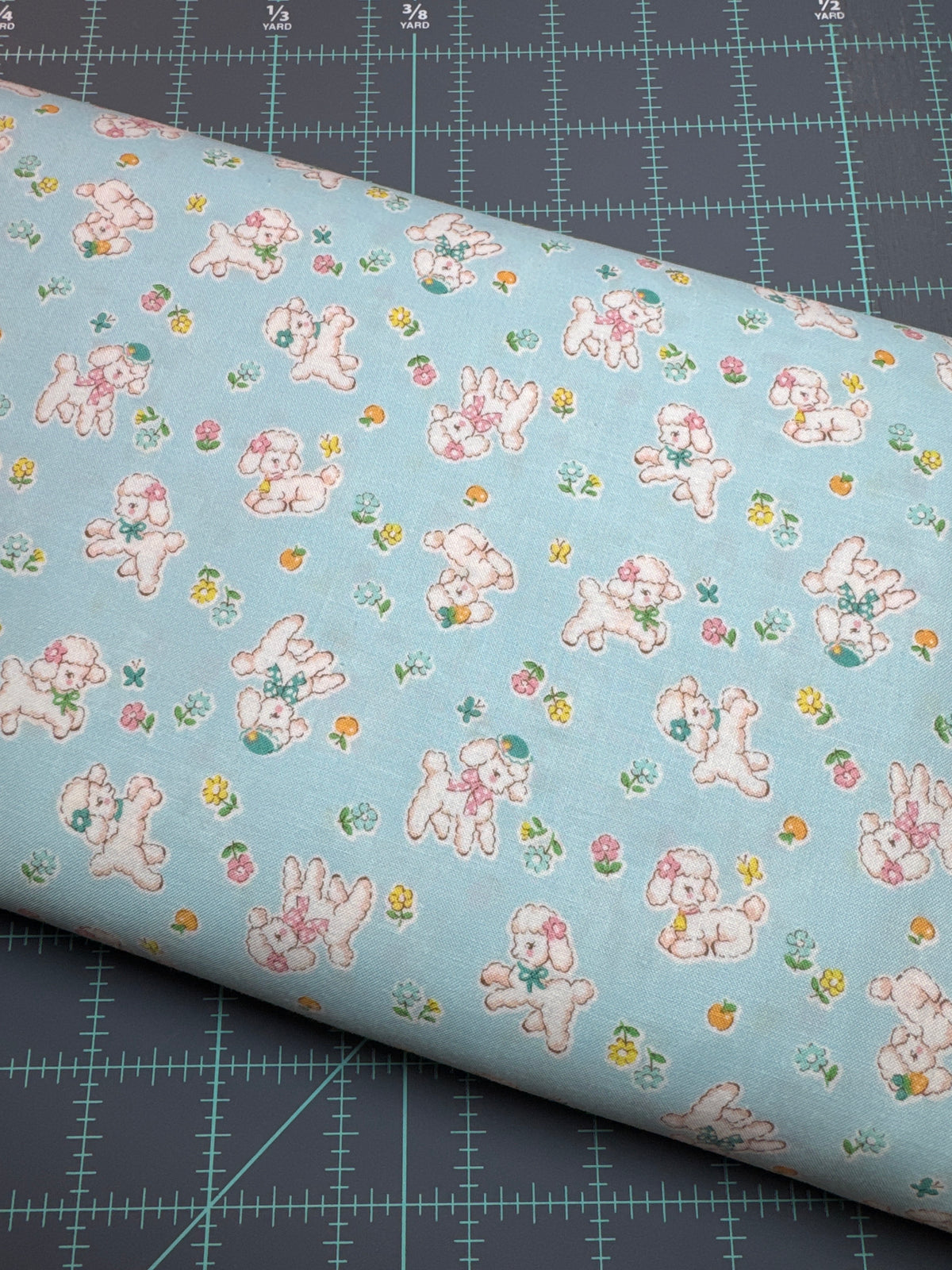 fluffy lambs with flower scatter - Atsuko Matsuyama